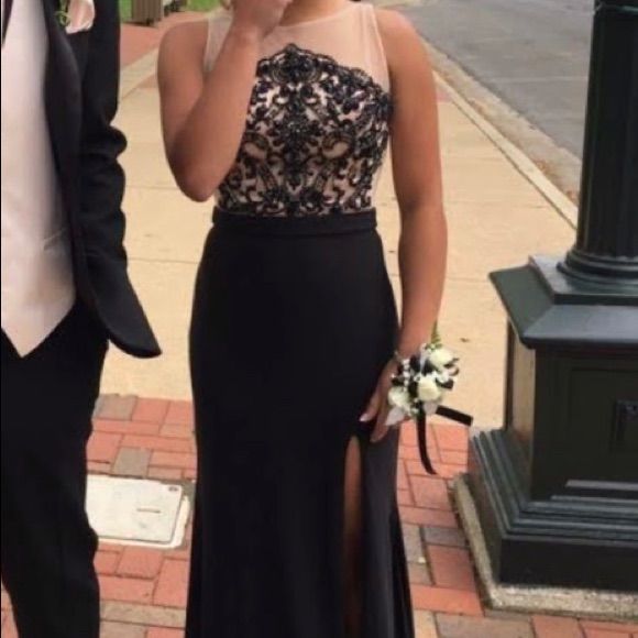 Black Prom Dress